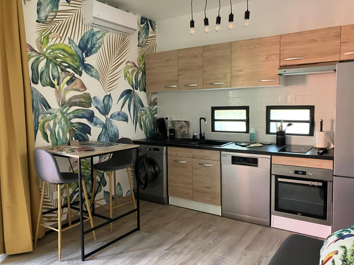 Kazacoco Bungalow A 5 Min A Pieds Du Lagon La Saline Les Bains Zewnętrze zdjęcie